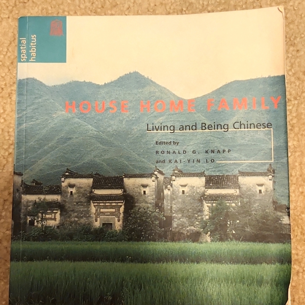 House Home Family - Living and Being Chinese